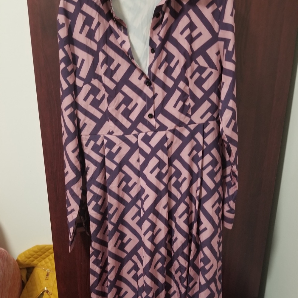 Dress plus